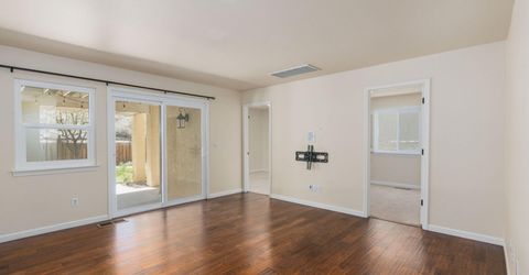 5855 Ingleston Drive, Sparks, NV 89436 Photo