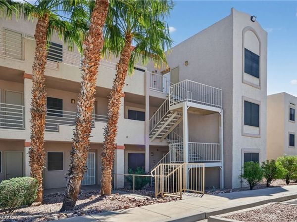 2008 Mesquite Lane, Unit 304, Laughlin, NV 89029