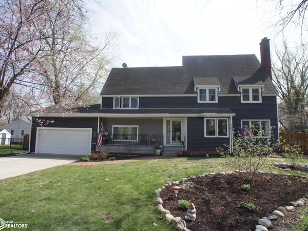 516 Webster Street, Webster City, IA 50595