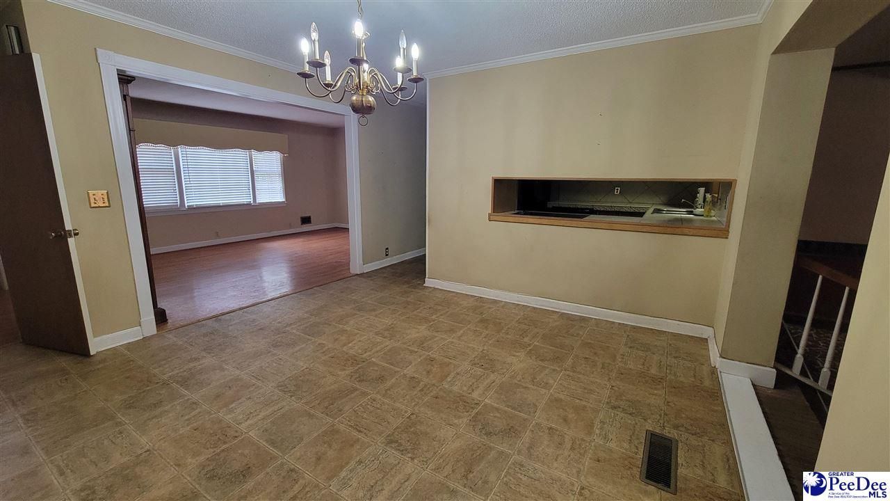 2400 S Robeson Ave Photo 12