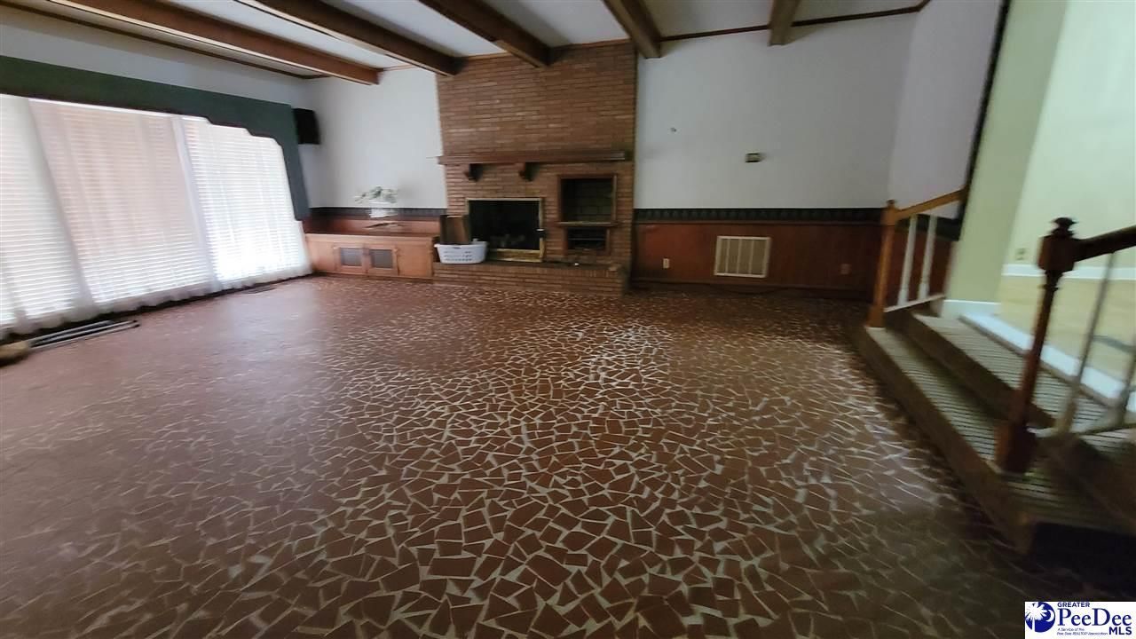 2400 S Robeson Ave Photo 15