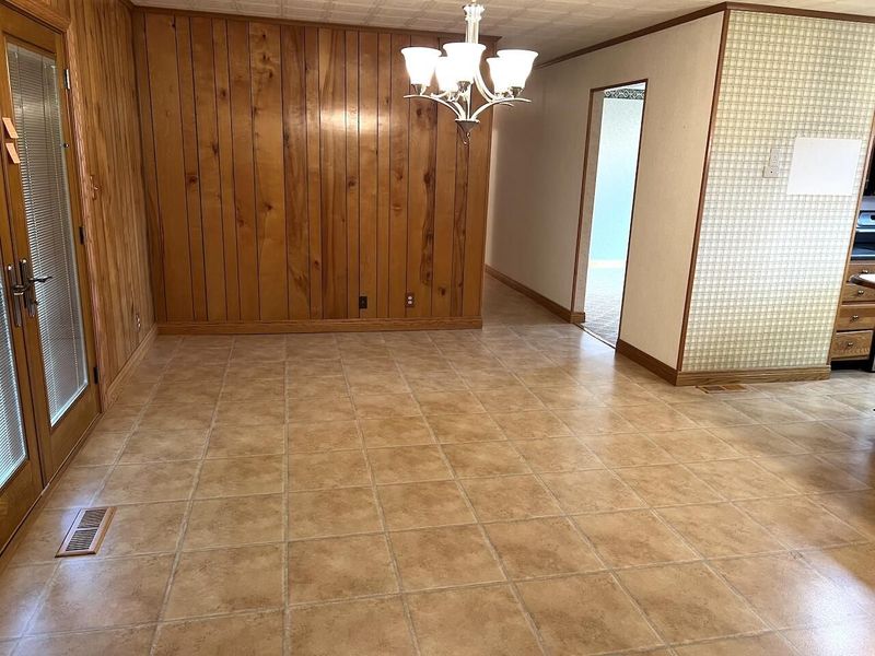 9480 N Country Club Road, Piqua, OH 45356 Photo 10