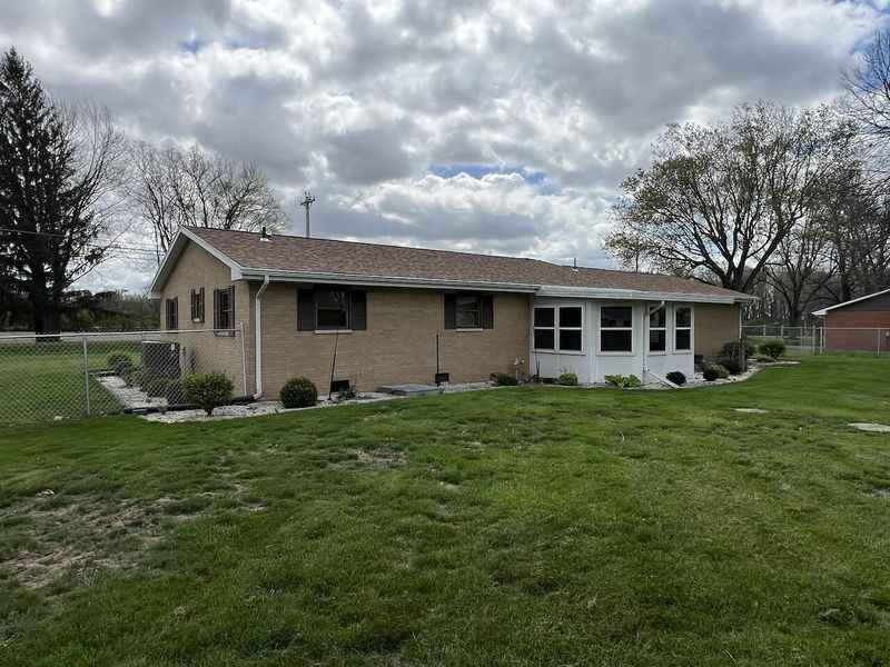 9480 N Country Club Road, Piqua, OH 45356 Photo 3