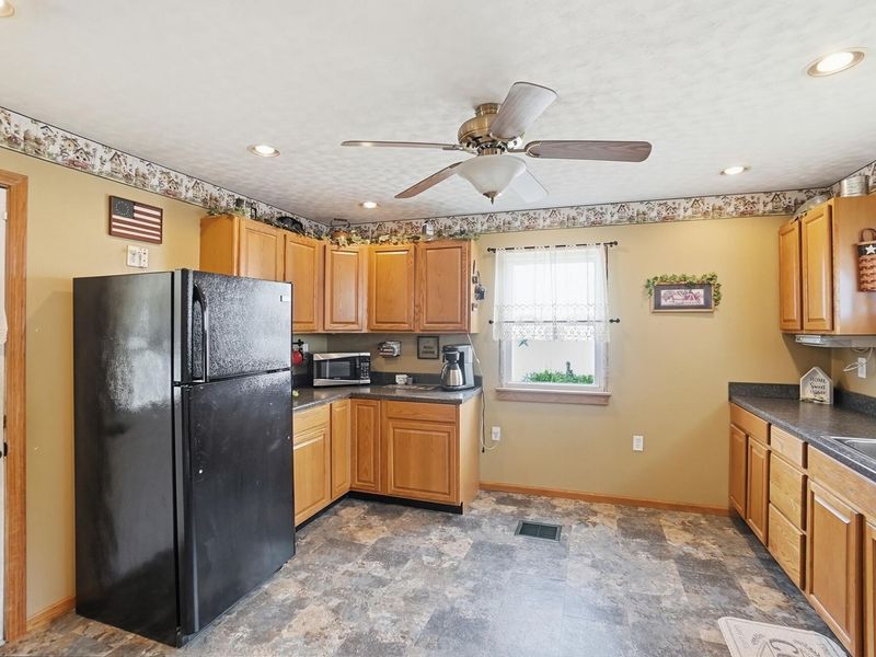 801 Bellevue Avenue, Springfield, OH 45503 Photo 13