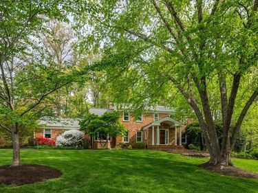 7908 FOXHOUND ROAD, MCLEAN, VA 22102
