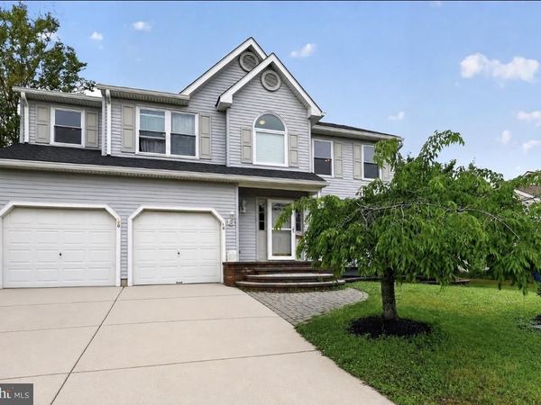 16 WHITEHAVEN DRIVE, LUMBERTON, NJ 08048
