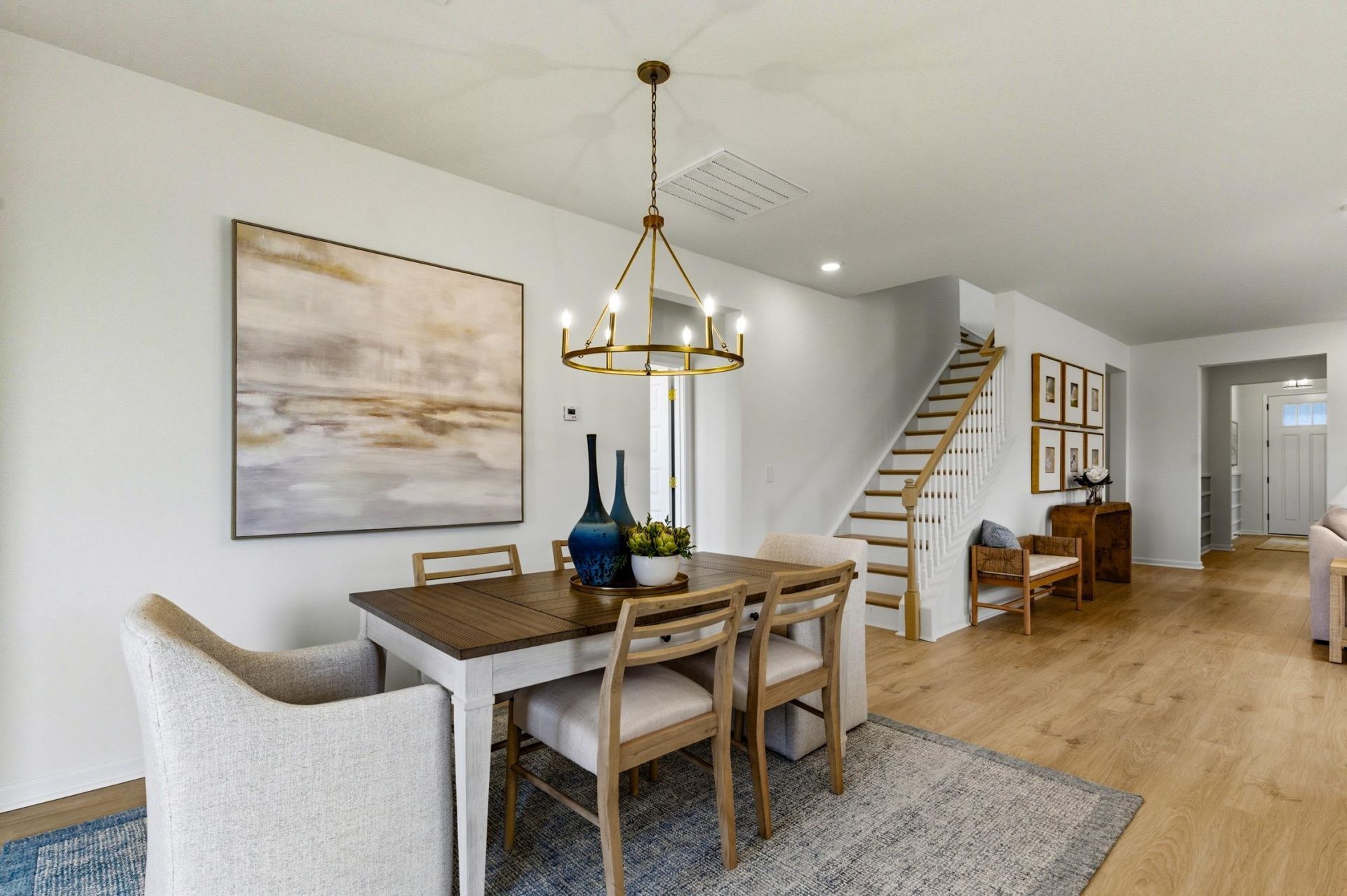 3064 Claredon St  Photo 18