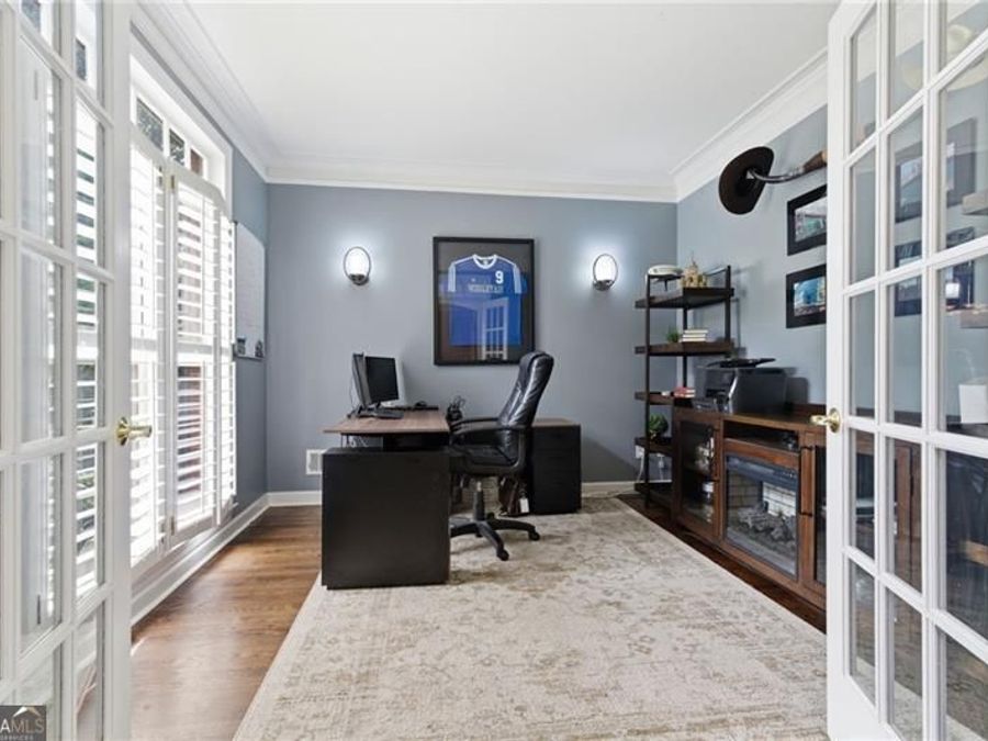 Property Image 11