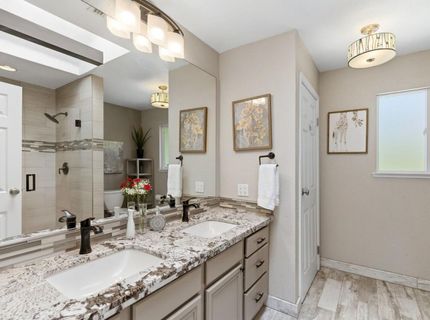 9655 Horseshoe Bar Rd, Loomis, CA 95650 Photo