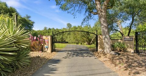 9655 Horseshoe Bar Rd, Loomis, CA 95650 Photo