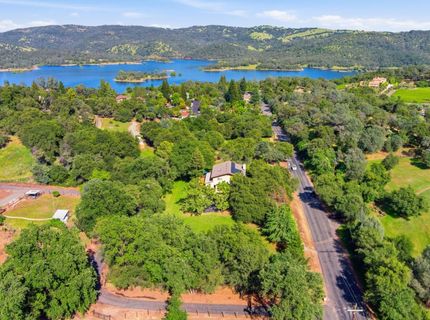9655 Horseshoe Bar Rd, Loomis, CA 95650 Photo