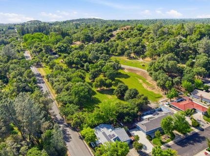 9655 Horseshoe Bar Rd, Loomis, CA 95650 Photo