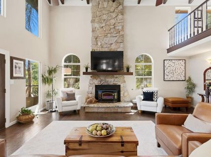9655 Horseshoe Bar Rd, Loomis, CA 95650 Photo