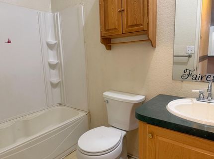 328 N 3rd Ave, Oakdale, CA 95361 Photo