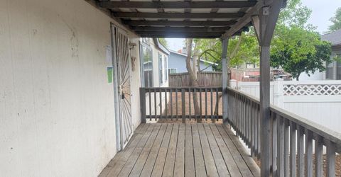 328 N 3rd Ave, Oakdale, CA 95361 Photo