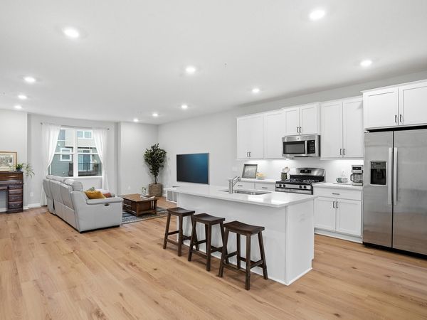 1519 Timberwood Lane, West Saint Paul, MN 55118