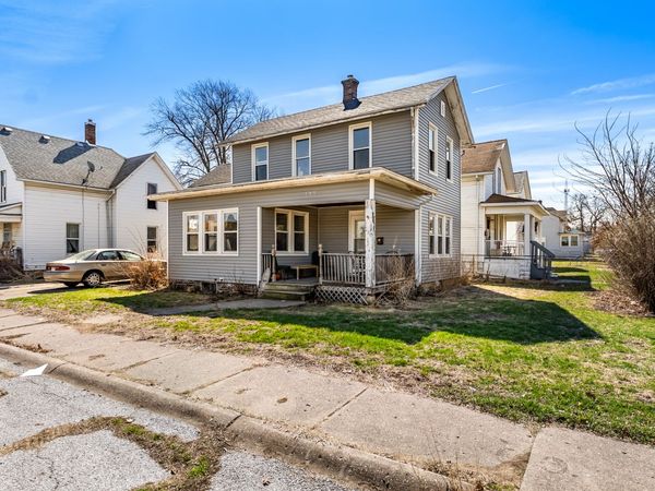 323 W 16th Street , Davenport, IA 52803