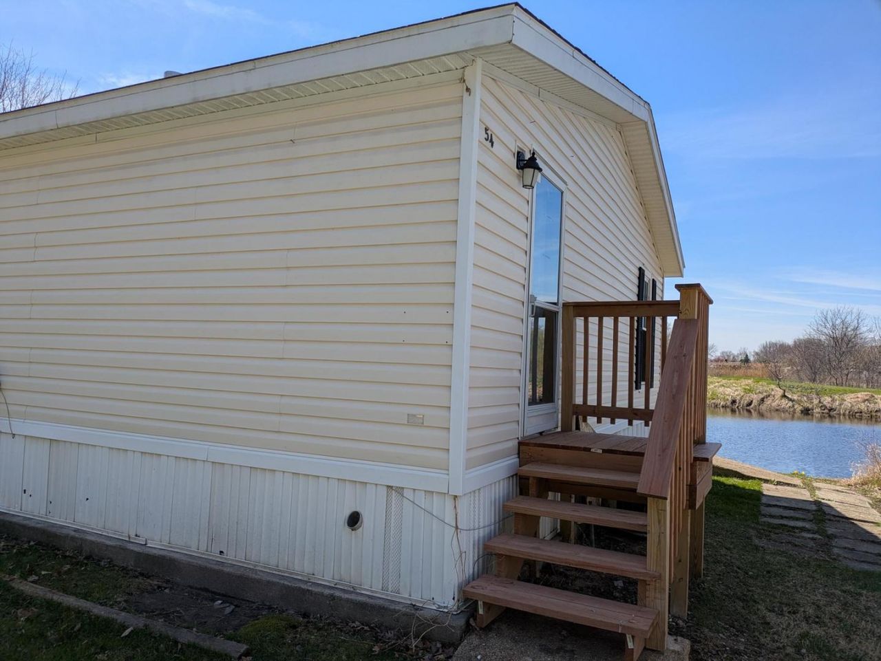 54 Beacon Bay, Lakemoor, IL 60050