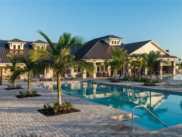 10542 Timber Creek DR, FORT MYERS, FL 33913