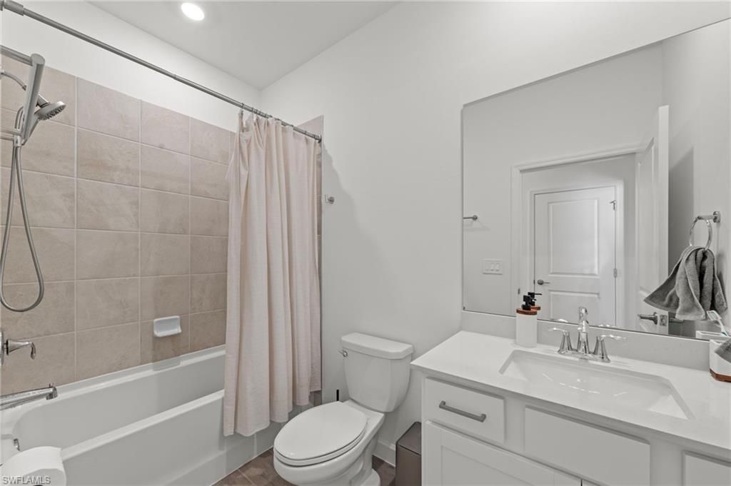 10542 Timber Creek Dr, Fort Myers, FL 33913 Photo