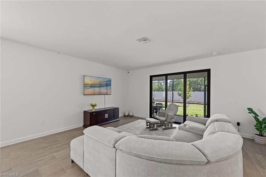 10542 Timber Creek Dr, Fort Myers, FL 33913 Photo