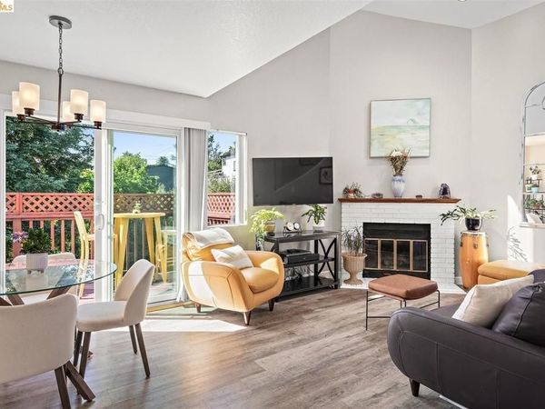 3687 Maple AVE, Unit 9, Oakland, CA 94602