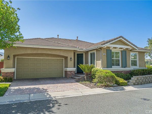 19534 Eleven Court, Newhall, CA 91321