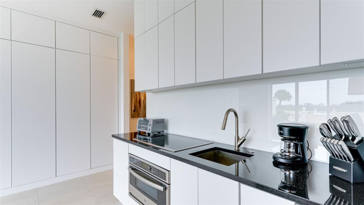 51 Macewen Drive, Unit 5, Osprey, FL 34229 Photo