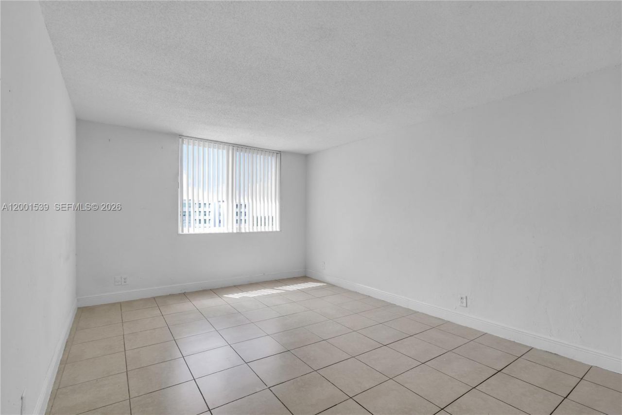 9143 SW 77th Ave , Unit B710, Miami, FL 33156 Photo