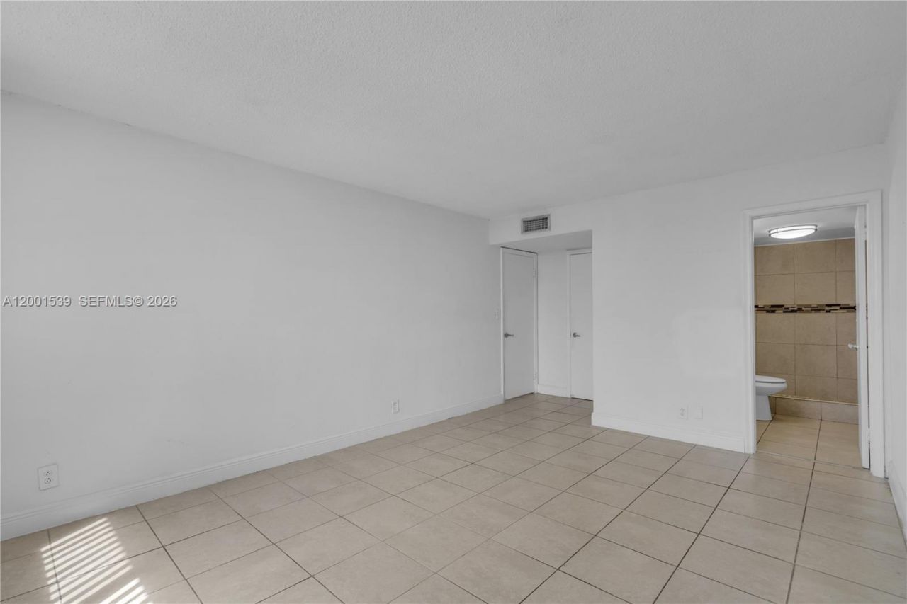9143 SW 77th Ave , Unit B710, Miami, FL 33156 Photo