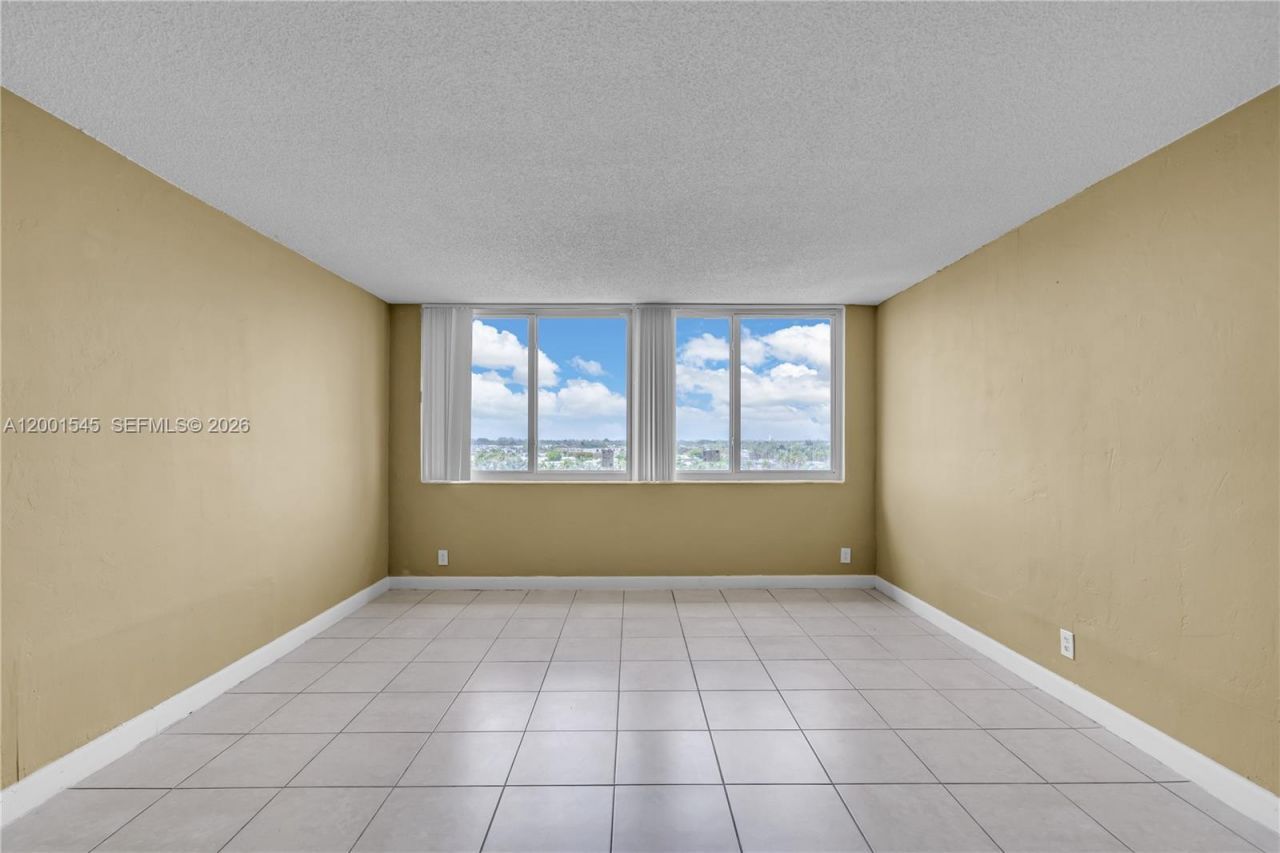 9143 SW 77th Ave , Unit B802, Miami, FL 33156 Photo