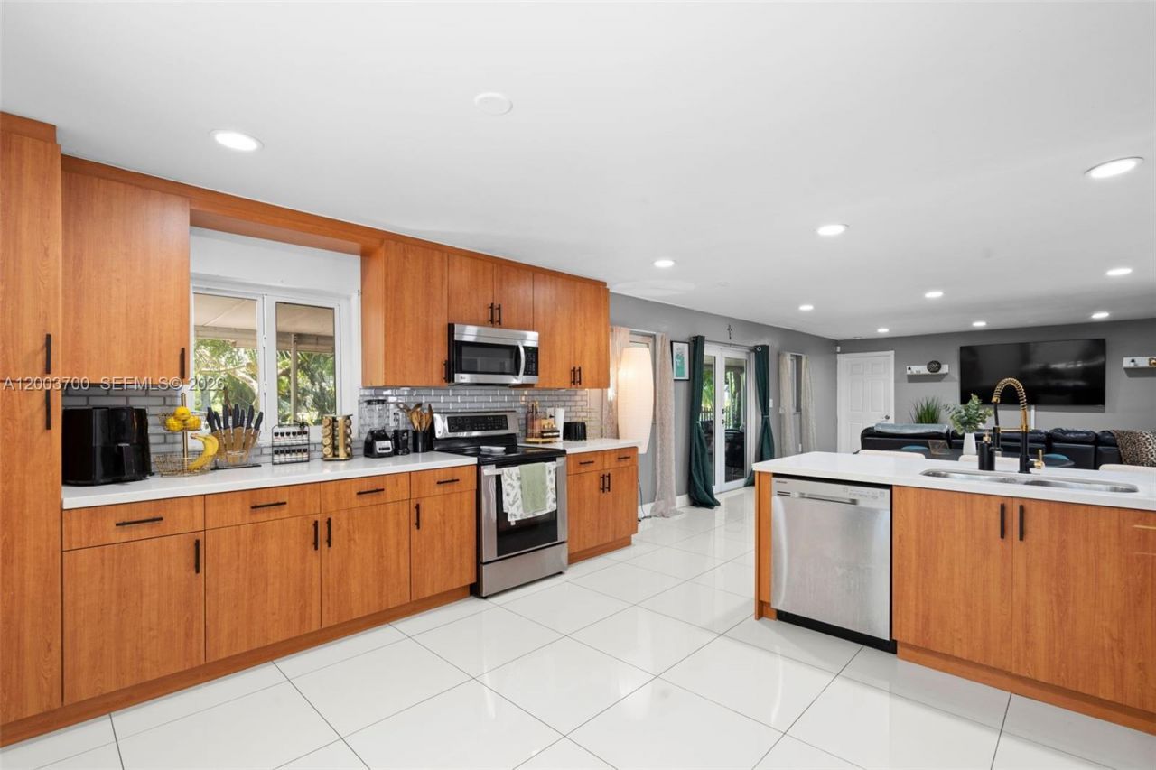 1752 S Anhinga Ln, Homestead, FL 33035 Photo