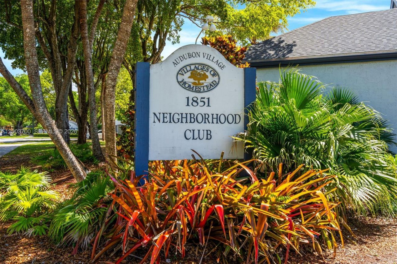 1752 S Anhinga Ln, Homestead, FL 33035 Photo