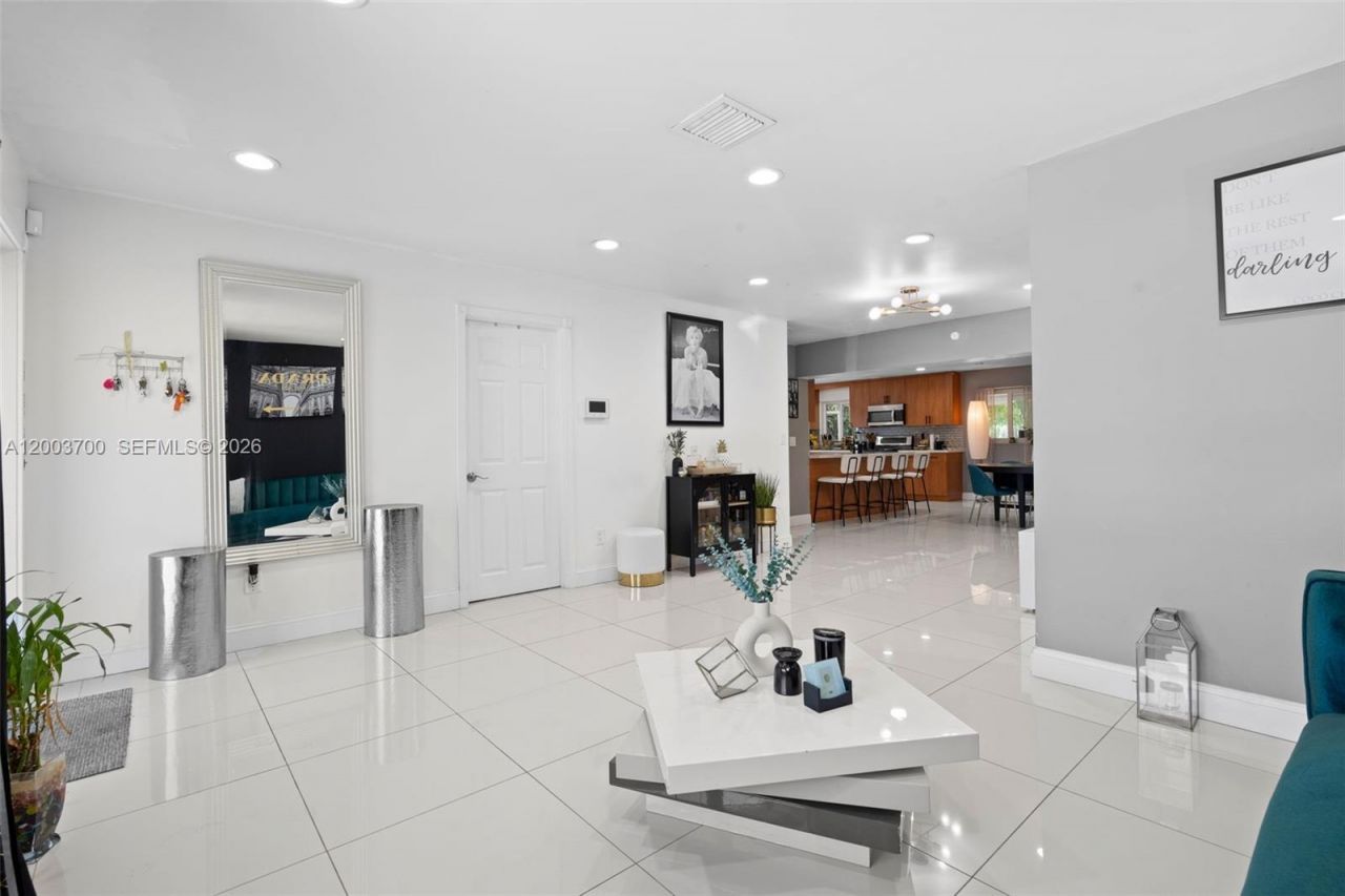 1752 S Anhinga Ln, Homestead, FL 33035 Photo