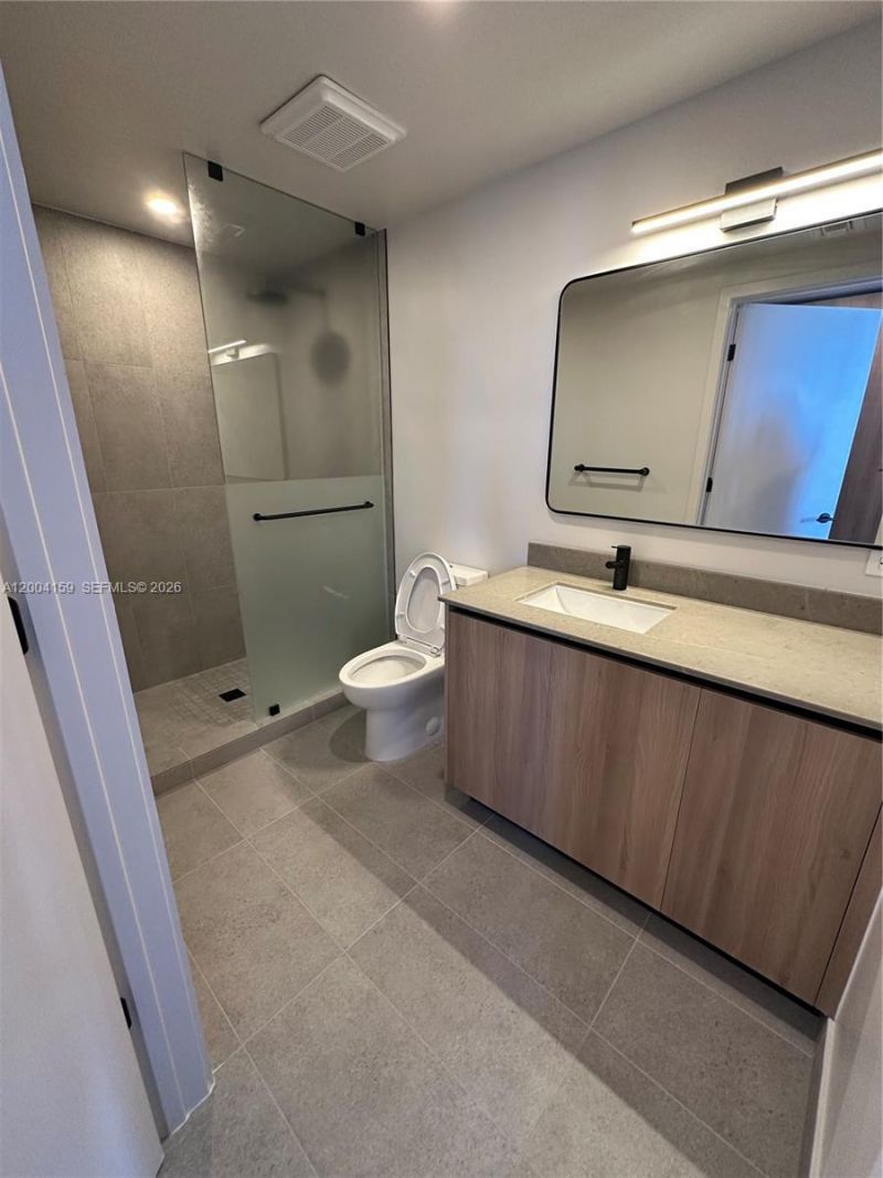 121 NE 5, Unit 2712, Miami, FL 33132 Photo