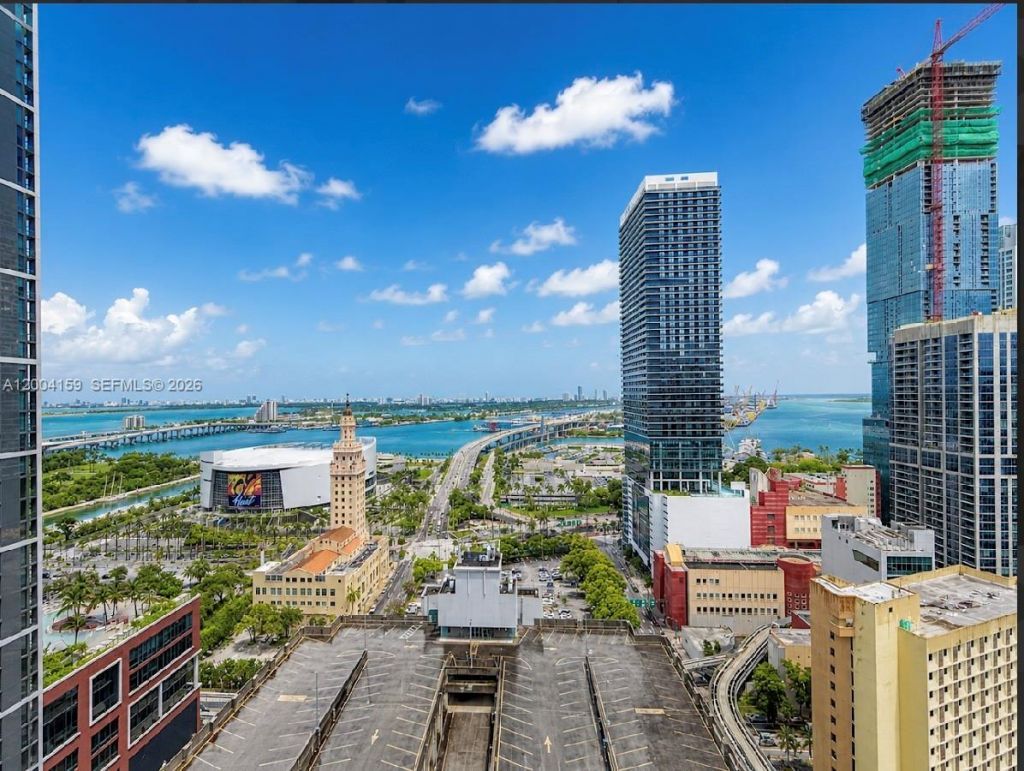 121 NE 5, Unit 2712, Miami, FL 33132 Photo