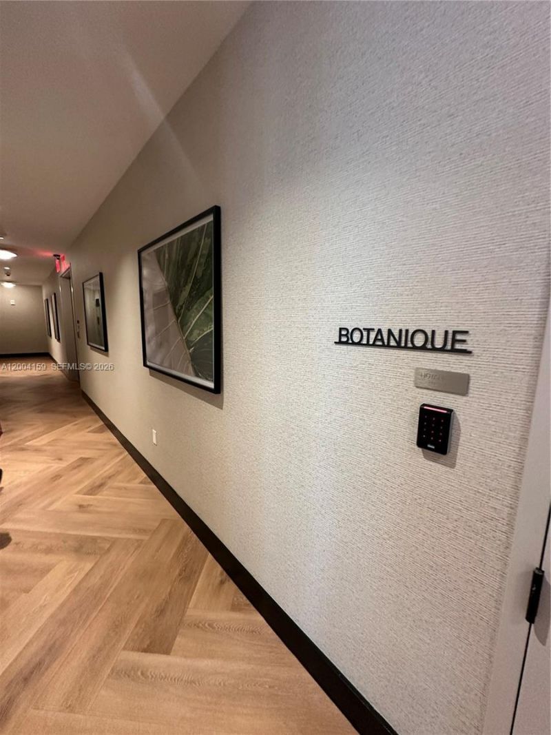 121 NE 5, Unit 2712, Miami, FL 33132 Photo