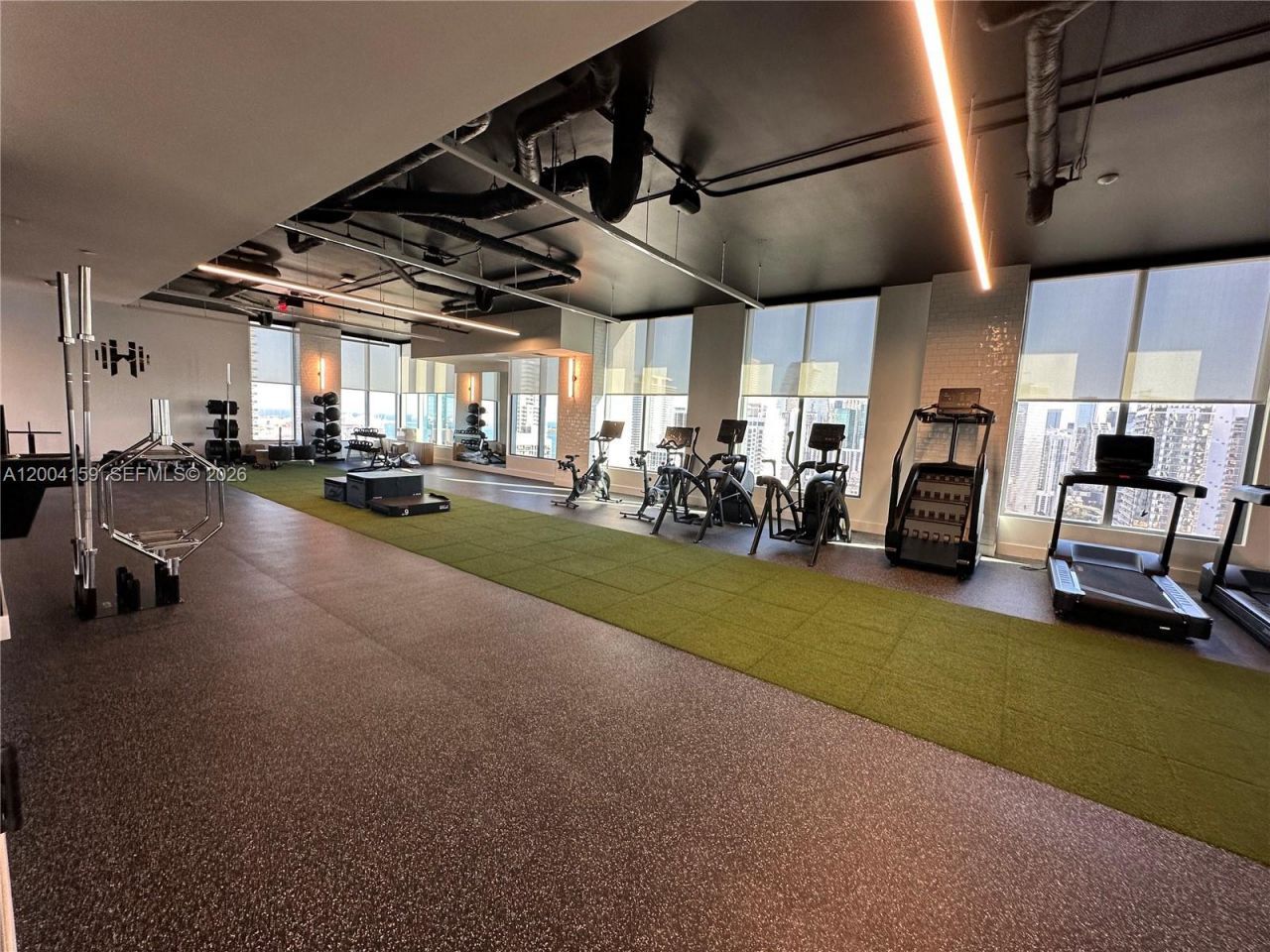 121 NE 5, Unit 2712, Miami, FL 33132 Photo