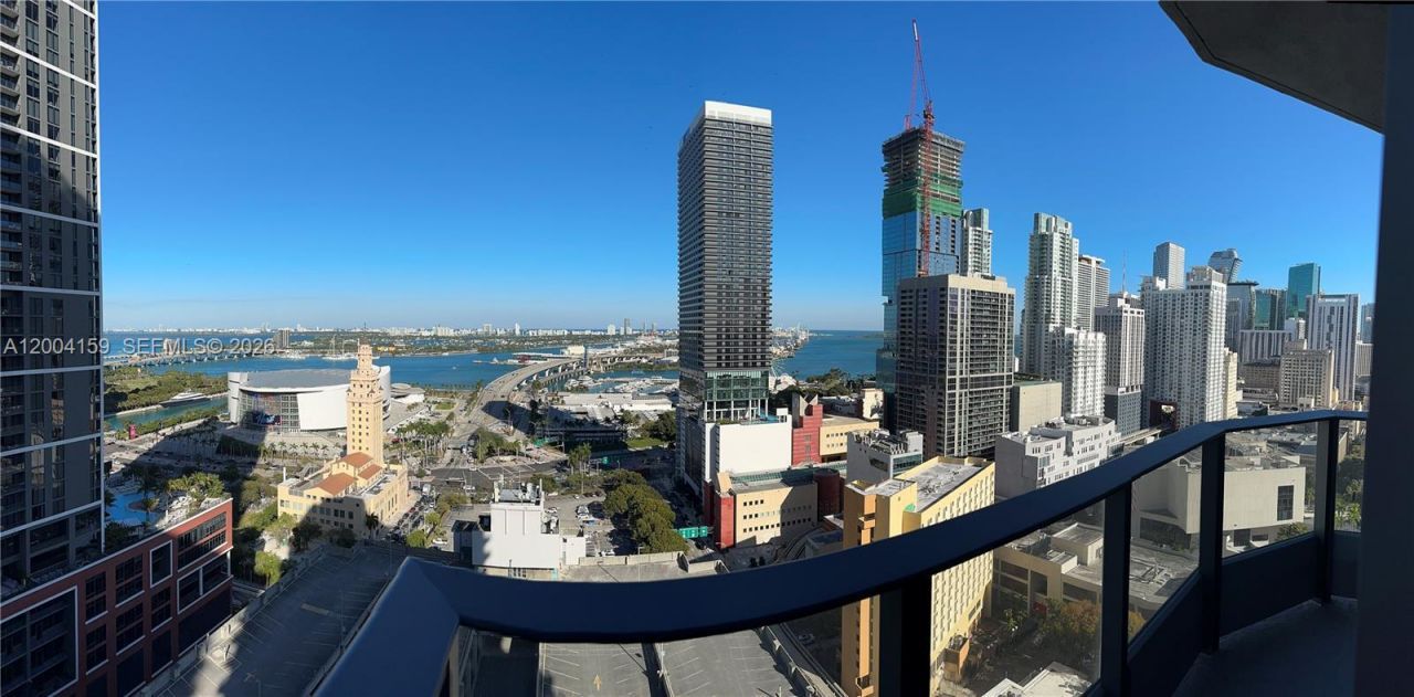 121 NE 5, Unit 2712, Miami, FL 33132 Photo