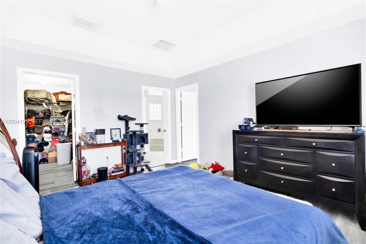 9031 SW 208th Ter, Cutler Bay, FL 33189 Photo