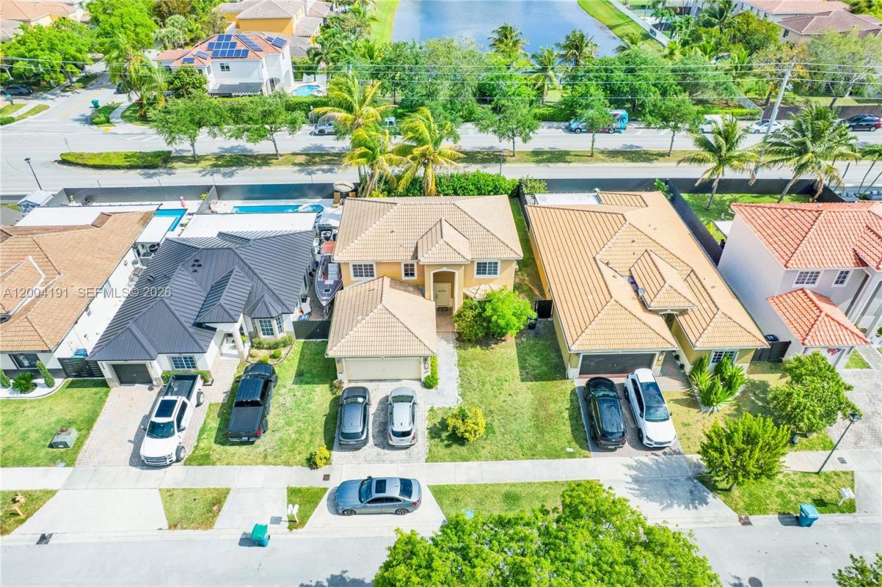 9031 SW 208th Ter, Cutler Bay, FL 33189 Photo