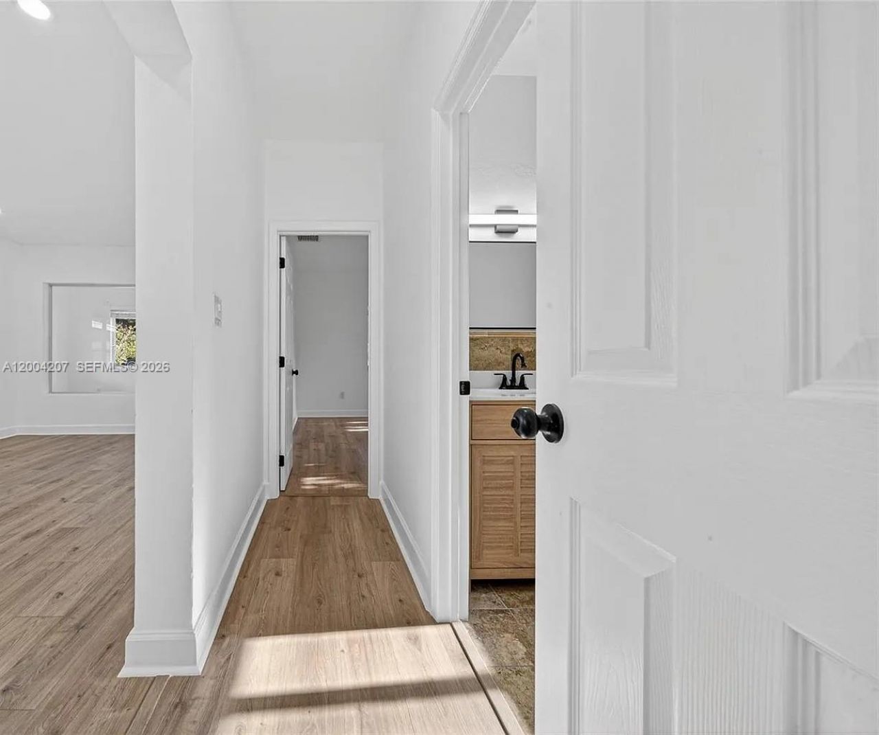 426 SW 26th Rd, Miami, FL 33129 Photo