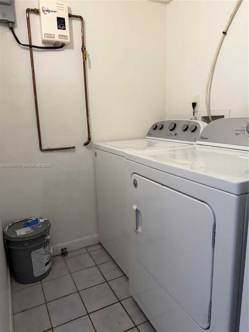 6370 W 27th Ct, Unit 38, Hialeah, FL 33016 Photo