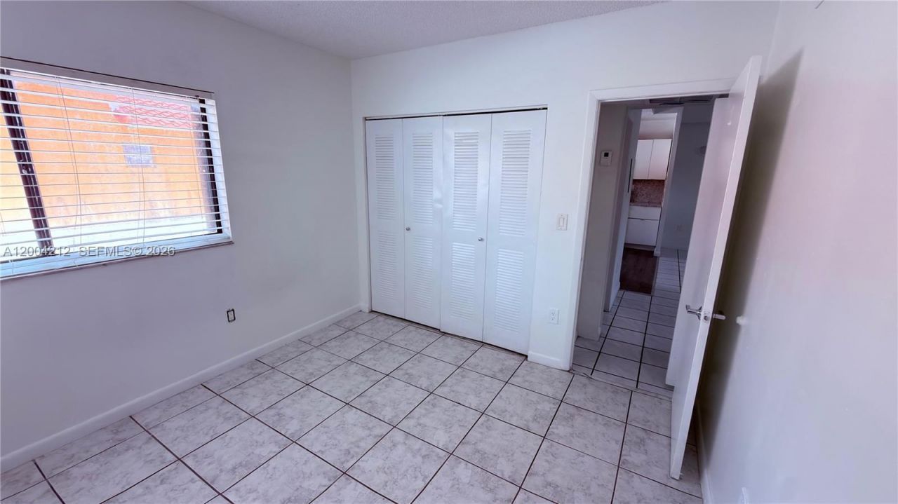 6370 W 27th Ct, Unit 203, Hialeah, FL 33016 Photo