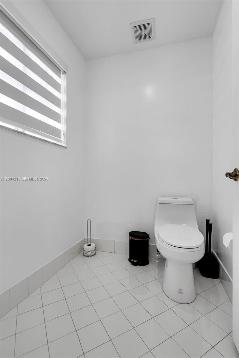 11462 NW 69th Ter , Doral, FL 33178 Photo