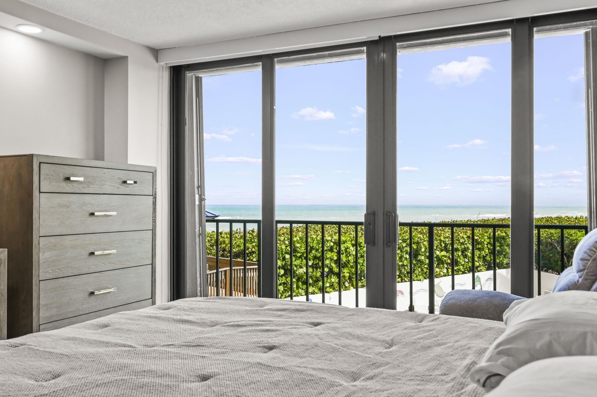 9650 S Ocean Drive, Unit 106, Jensen Beach, FL 34957 Photo
