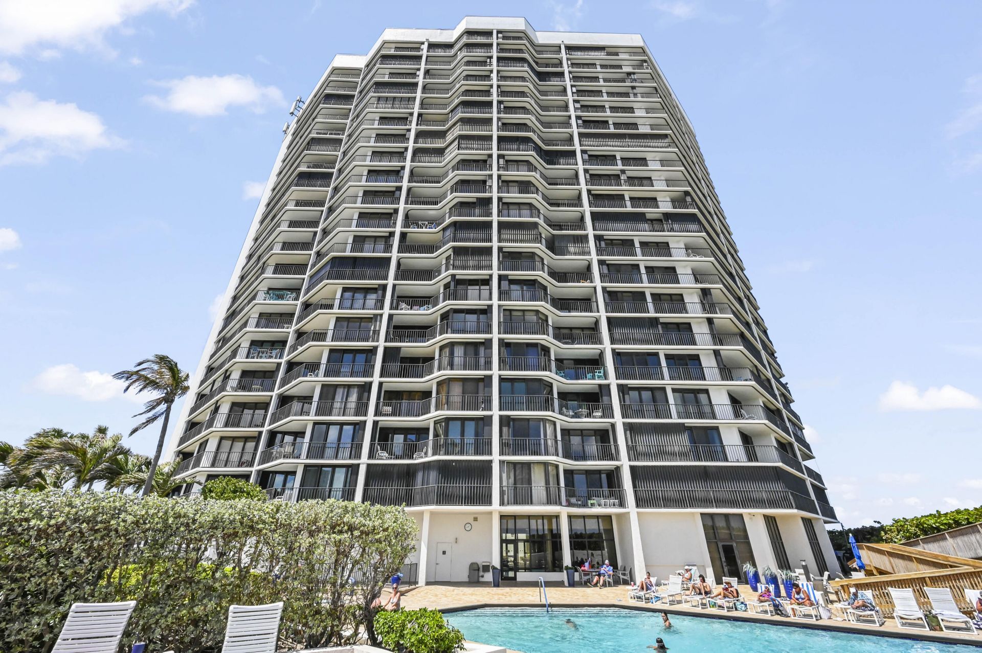 9650 S Ocean Drive, Unit 106, Jensen Beach, FL 34957 Photo