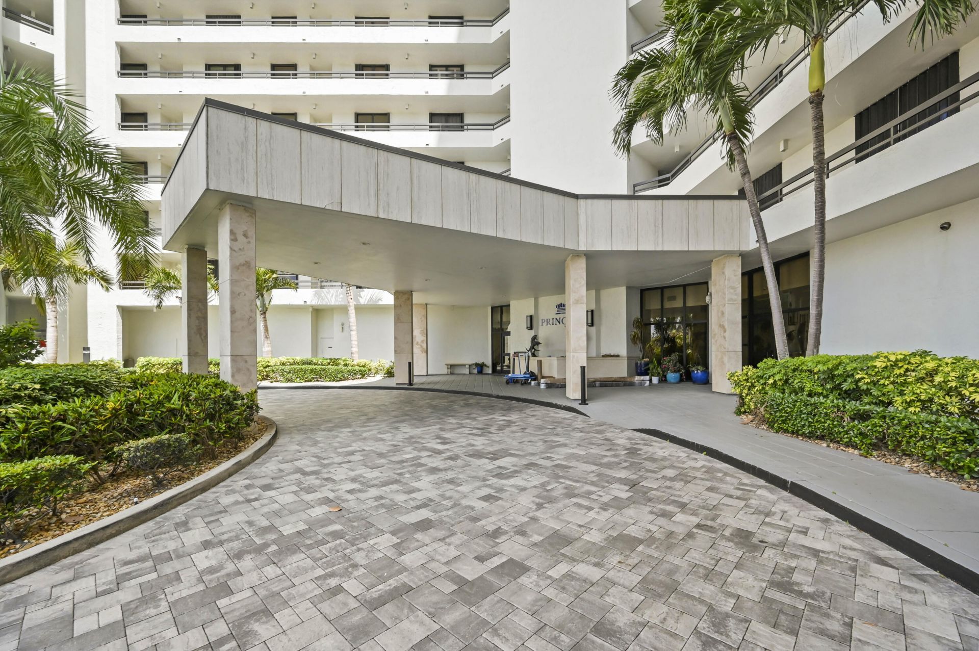 9650 S Ocean Drive, Unit 106, Jensen Beach, FL 34957 Photo