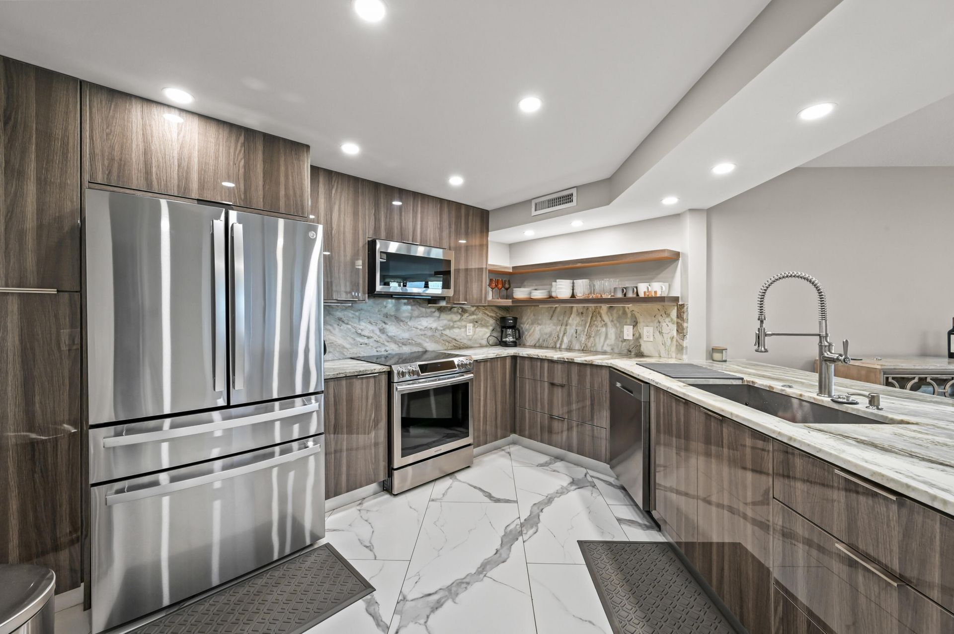 9650 S Ocean Drive, Unit 106, Jensen Beach, FL 34957 Photo
