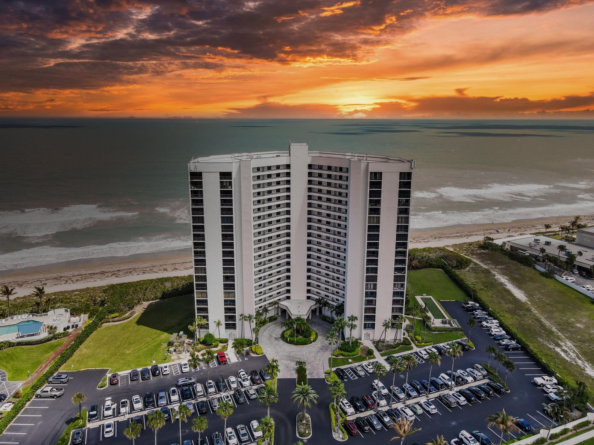 9650 S Ocean Drive, Unit 106, Jensen Beach, FL 34957 Photo
